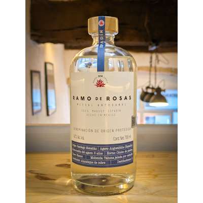 RAMO DE ROSAS Mezcal...